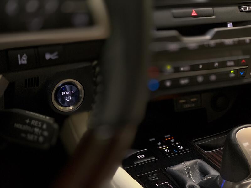 Народный гибрид: тест Lexus RX 450h