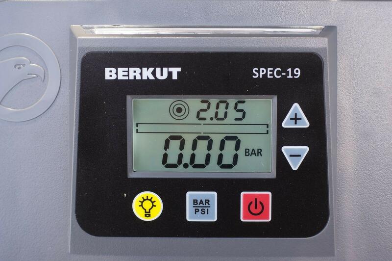 Двойная мощность под контролем. Обзор цифрового компрессора BERKUT SPEC-19